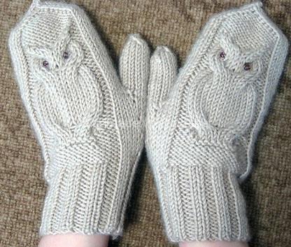 mittens with owls